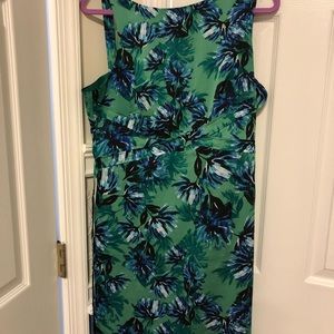 Banana Republic green floral apron fit flare dress